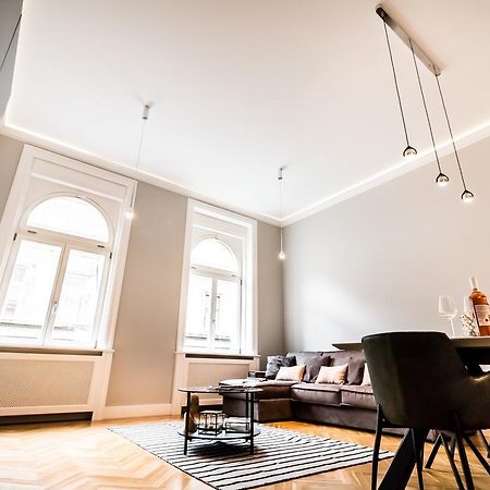 Appartamento Bpr Opera Lux Treasure Budapest Esterno foto